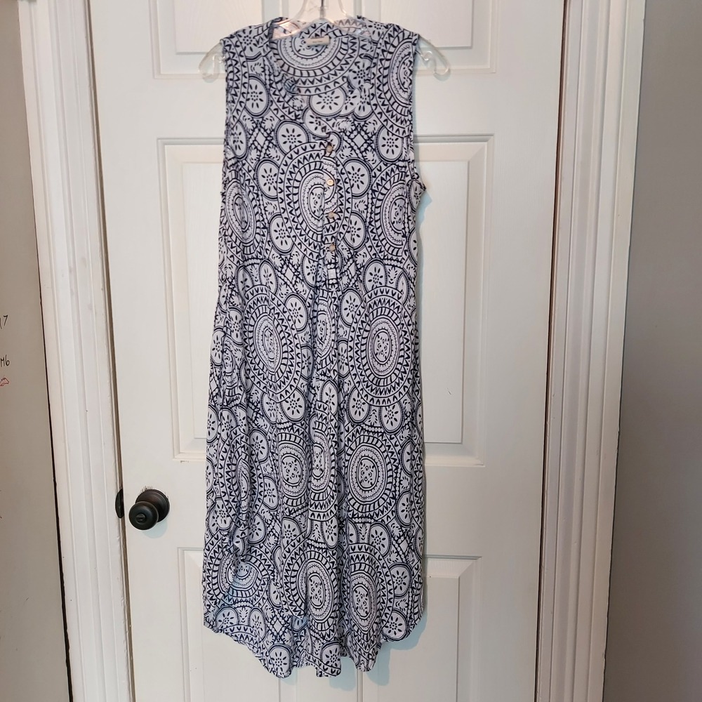 Seven Islands New York 1X Navy White Mandala Print Henley High Low Midi Dress